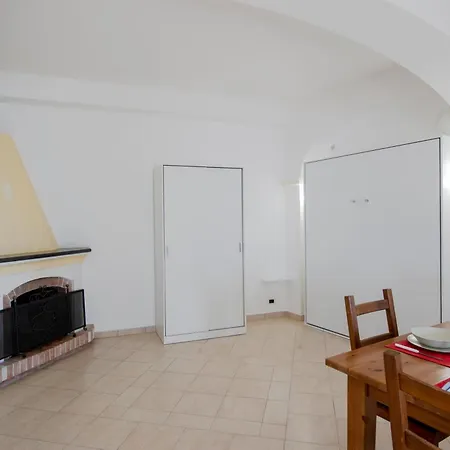 Oasi Milano Апартаменты Фуроре